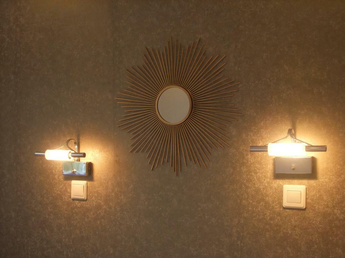 Thoennes Apartment